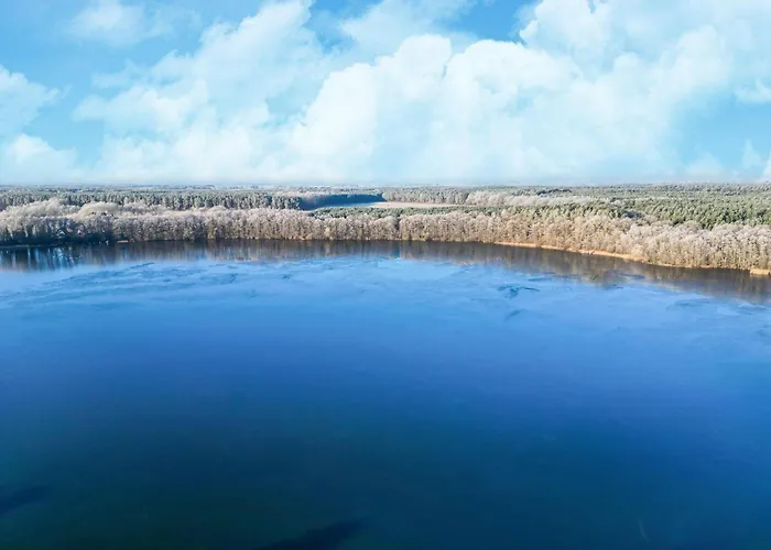 Im Mirow בית נופש